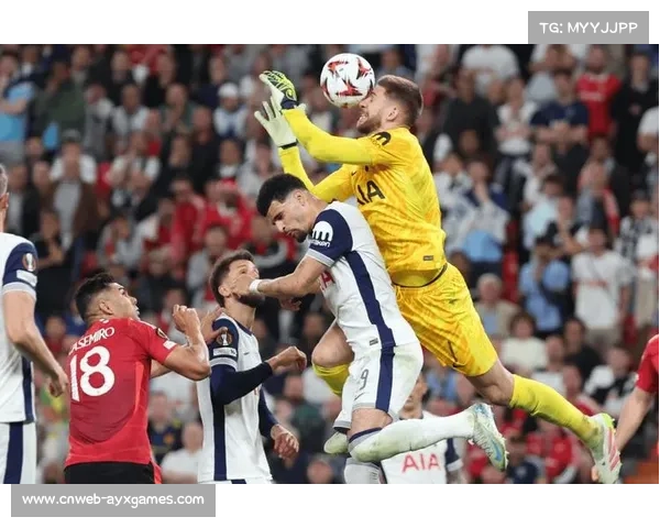 伯恩茅斯3-2险胜热刺，结束11轮不胜颓势